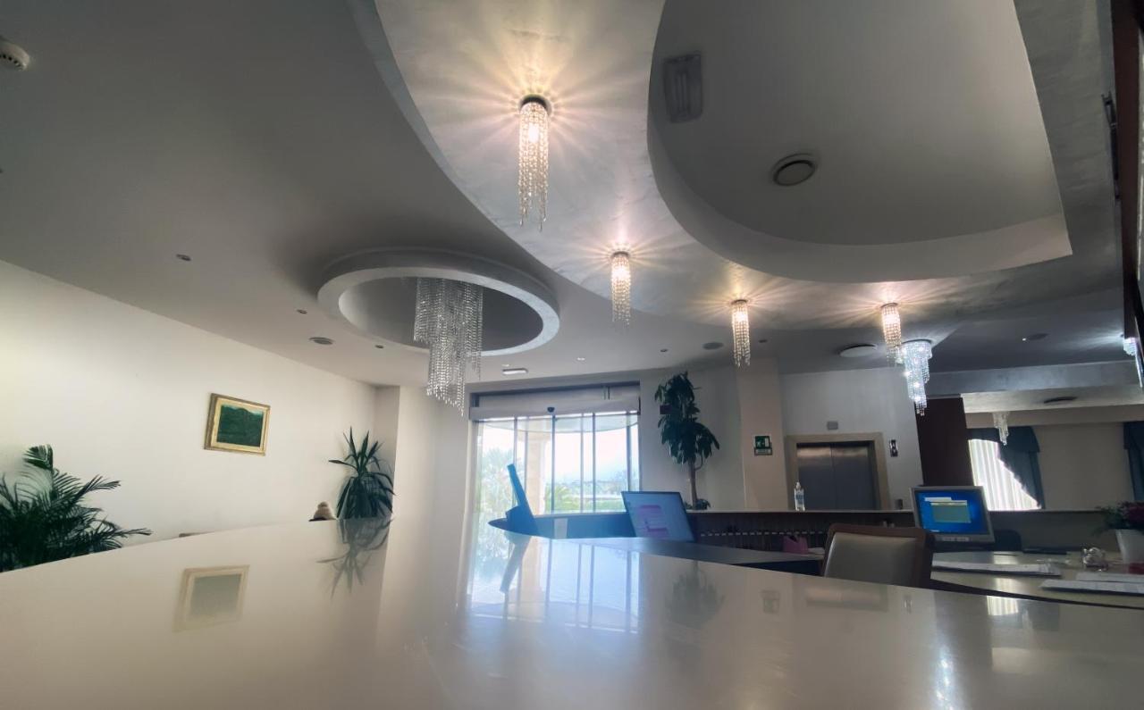 Hotel Concorde Sant'Egidio alla Vibrata Bagian luar foto